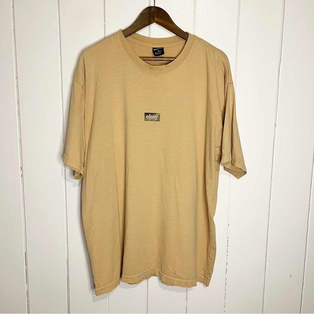 Obey Beige T-Shirt. Size XL.